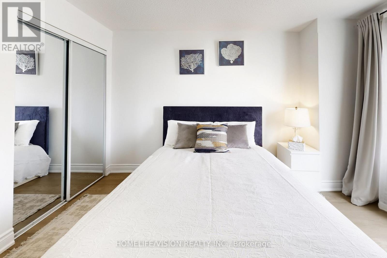 2 Prestwick Avenue, Vaughan, Ontario  L6A 2C9 - Photo 28 - N12933080