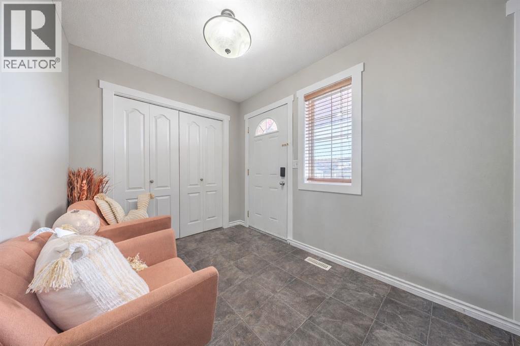 11 Inglis Crescent, Red Deer, Alberta  T4H 3H3 - Photo 4 - A2296131