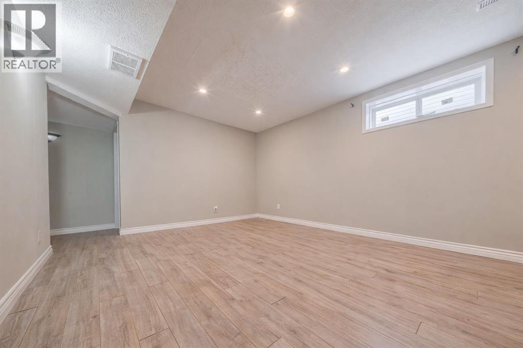 11 Inglis Crescent, Red Deer, Alberta  T4H 3H3 - Photo 15 - A2296131