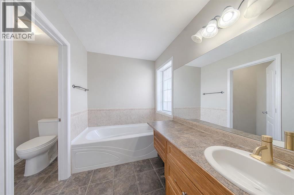 11 Inglis Crescent, Red Deer, Alberta  T4H 3H3 - Photo 25 - A2296131