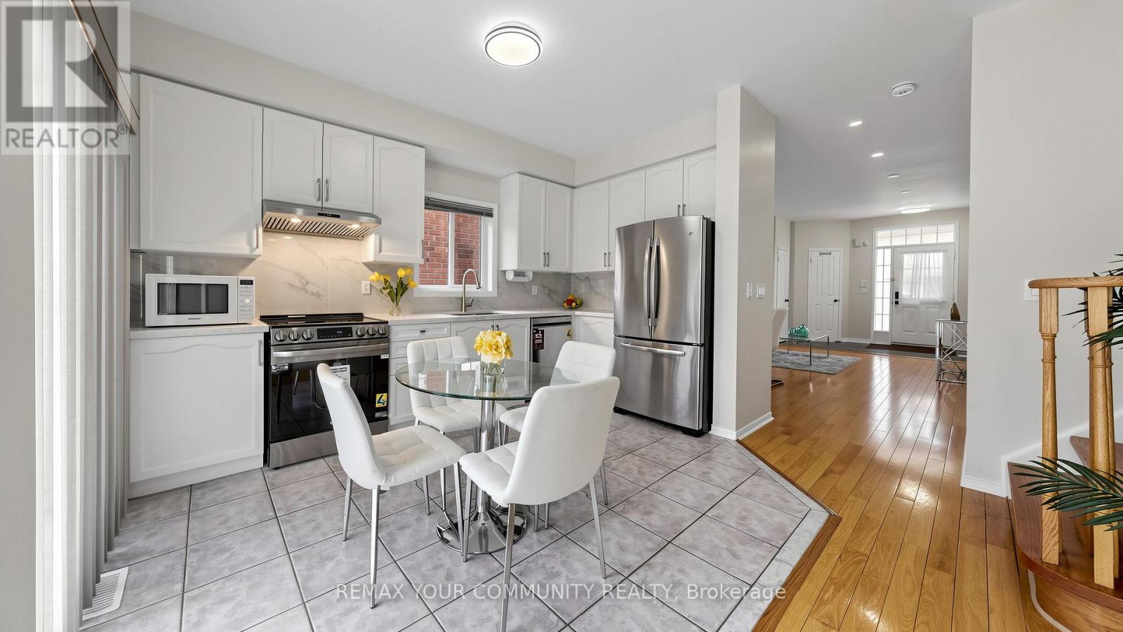 15 Catherina Street, Markham, Ontario  L6C 2L6 - Photo 10 - N12820152