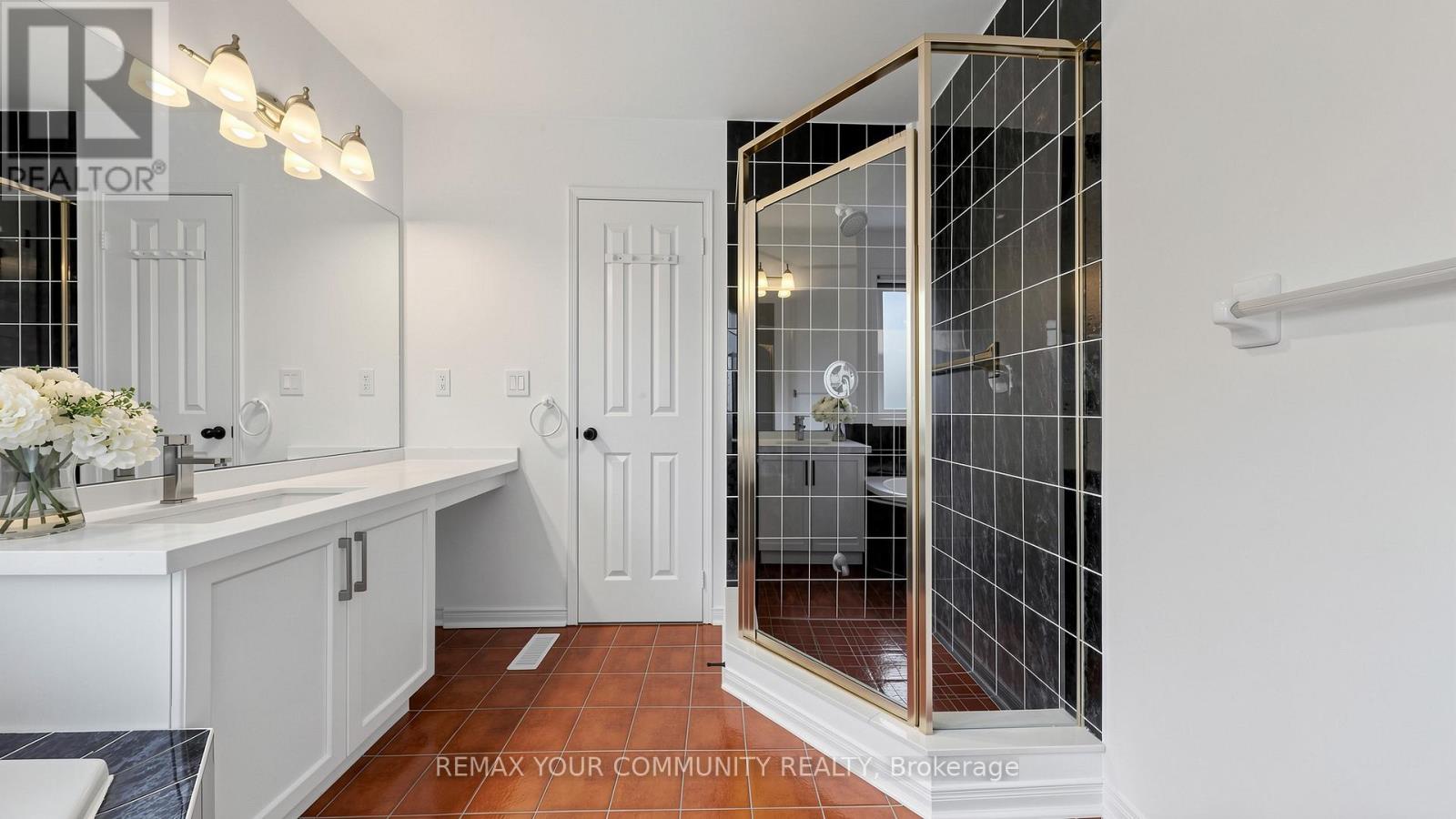 15 Catherina Street, Markham, Ontario  L6C 2L6 - Photo 27 - N12820152