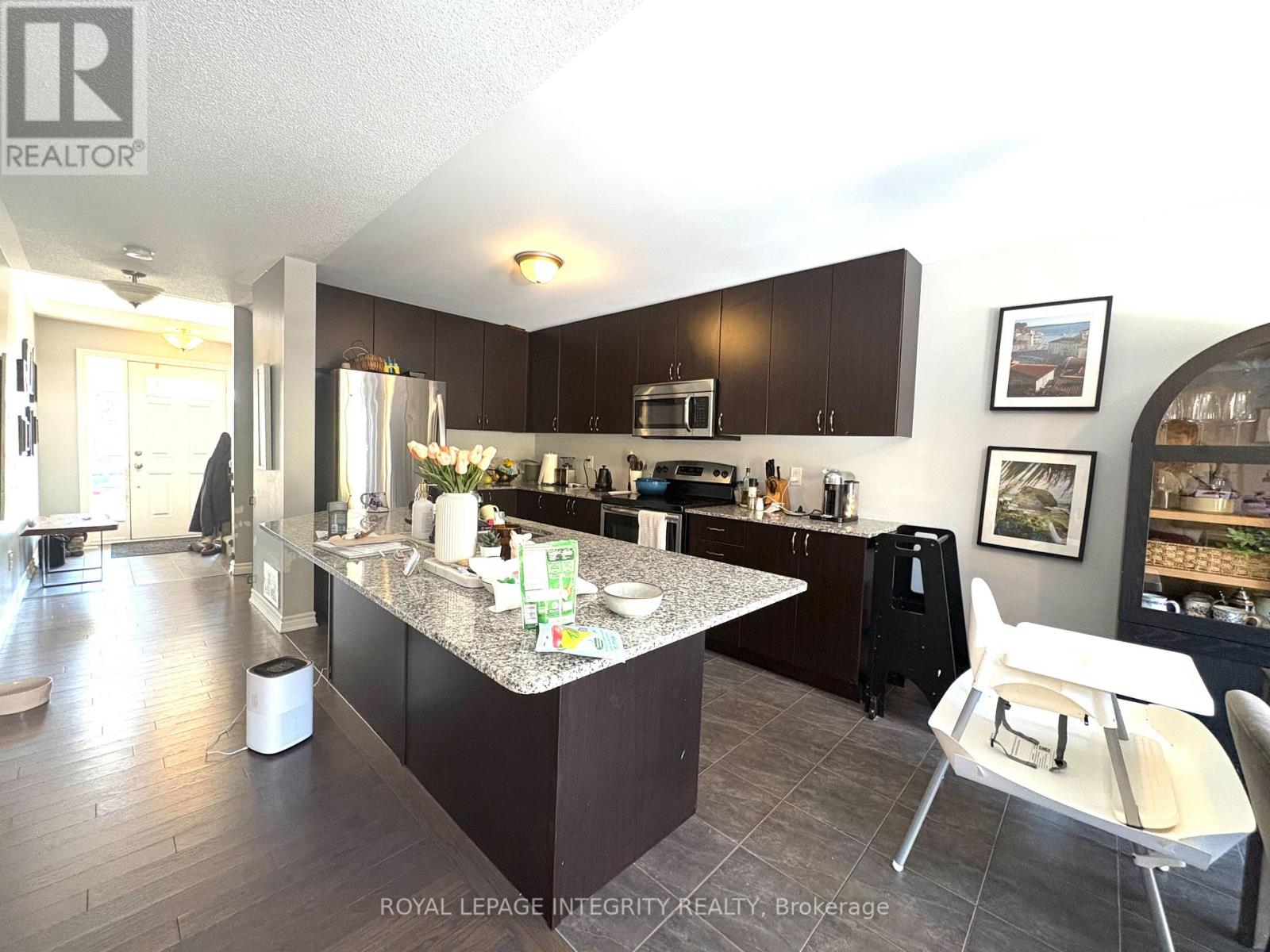 325 Meadowbreeze Drive, Ottawa, Ontario  K2M 0J7 - Photo 15 - X12933548