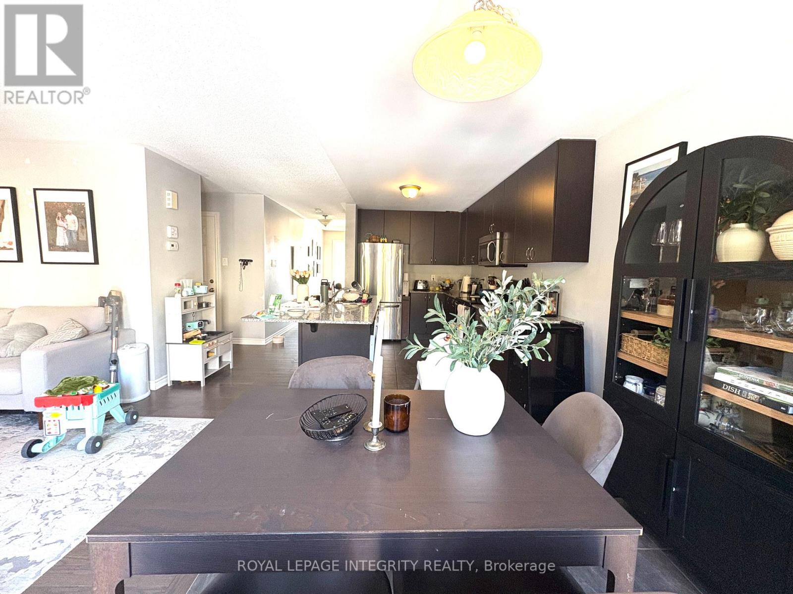 325 Meadowbreeze Drive, Ottawa, Ontario  K2M 0J7 - Photo 7 - X12933548