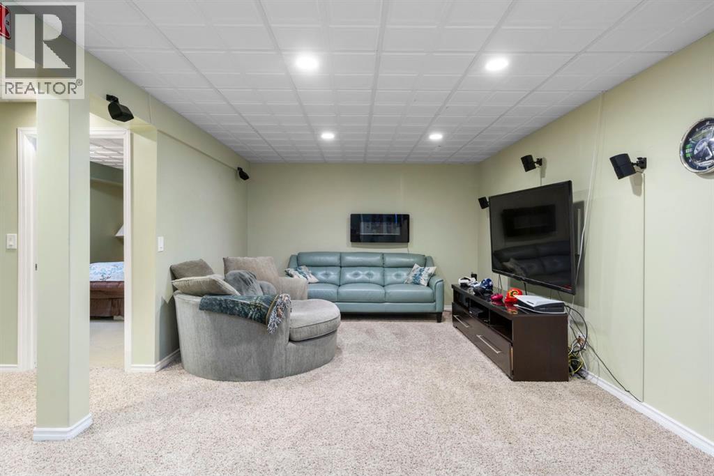 147 Coventry Hills Drive Ne, Calgary, Alberta  T3K 6A5 - Photo 34 - A2297095