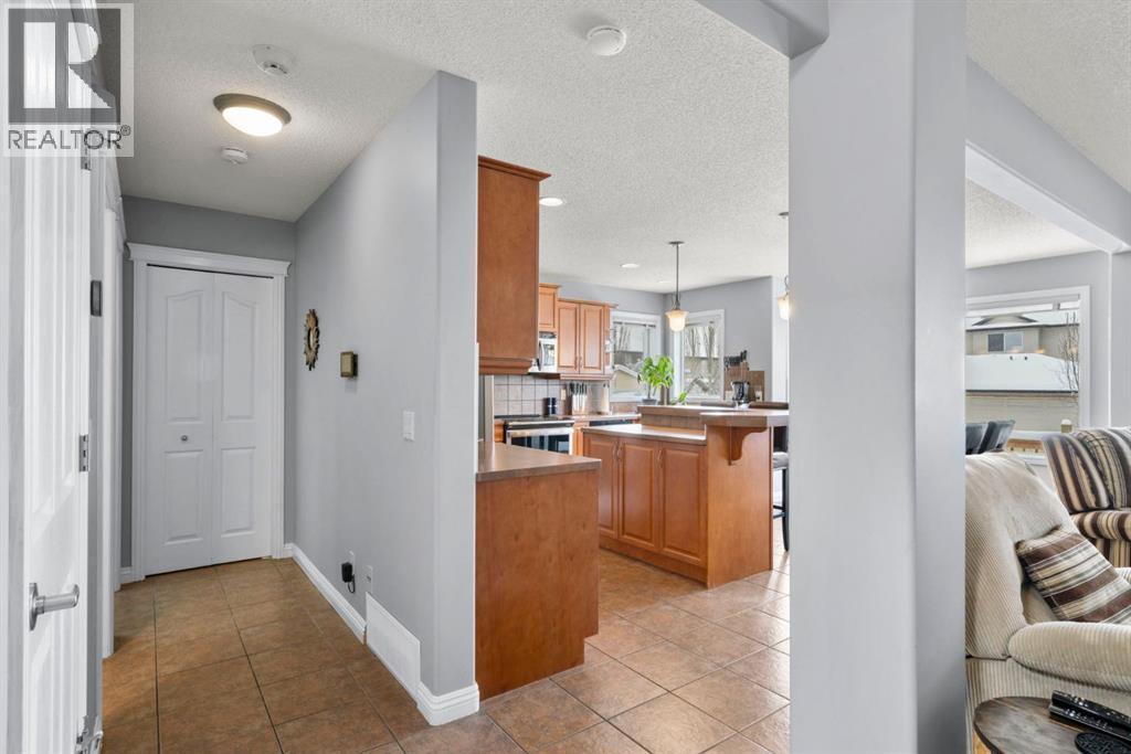 147 Coventry Hills Drive Ne, Calgary, Alberta  T3K 6A5 - Photo 5 - A2297095