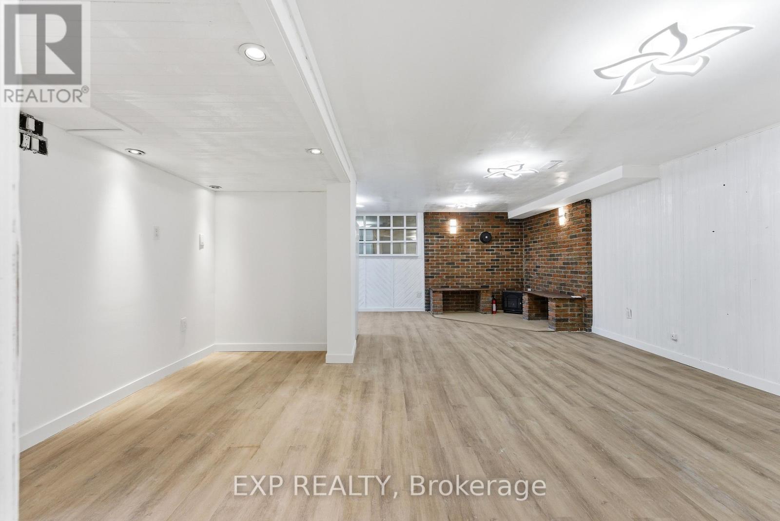 696 Whites Road, Quinte West, Ontario  K8V 5P8 - Photo 24 - X12930222