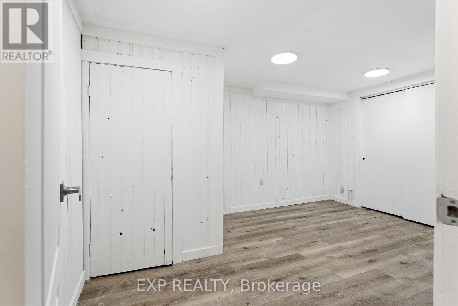 696 Whites Road, Quinte West, Ontario  K8V 5P8 - Photo 32 - X12930222