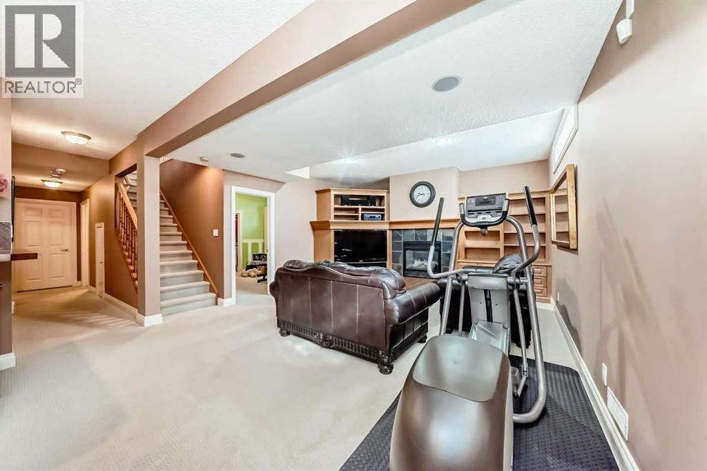 33 Evergreen Common Sw, Calgary, Alberta  T2Y 4N8 - Photo 31 - A2296215