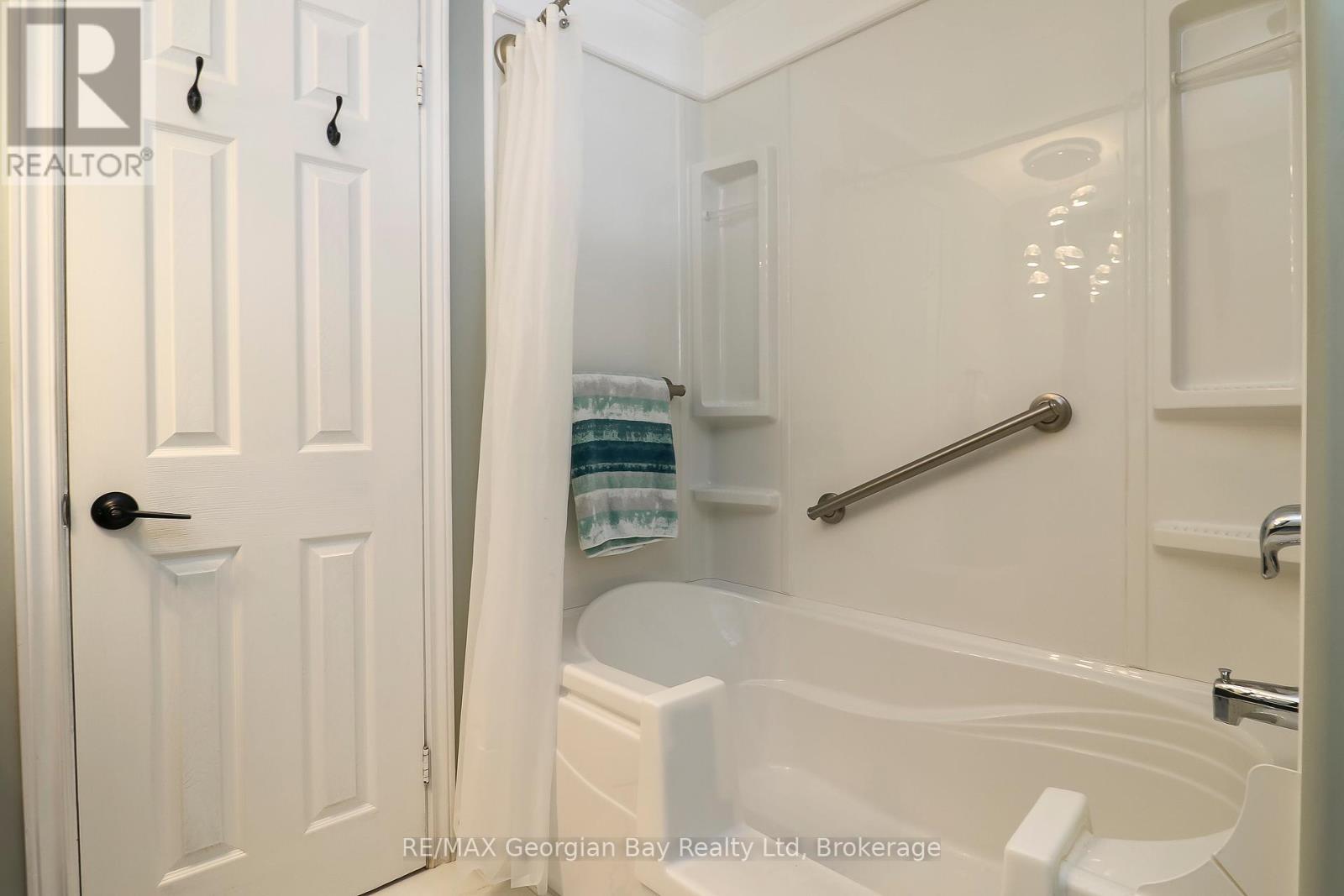 63 - 525 Midland Point Road, Midland, Ontario  L4R 5G1 - Photo 22 - S12933556