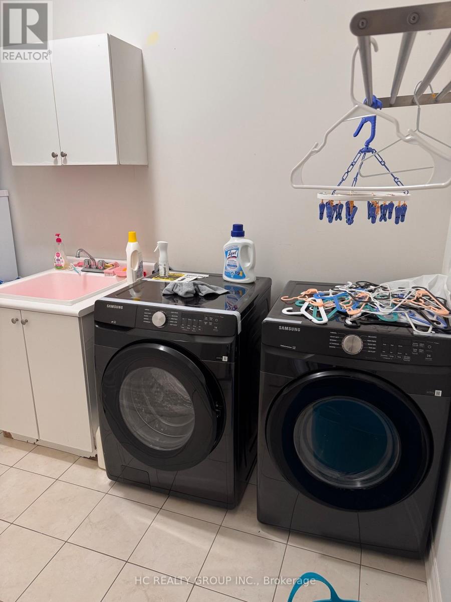 8 Crane Street, Aurora, Ontario  L4G 1C9 - Photo 21 - N12933560