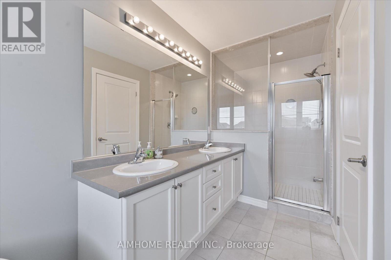 52 Vedette Way, Vaughan, Ontario  L4H 4K2 - Photo 27 - N12933562