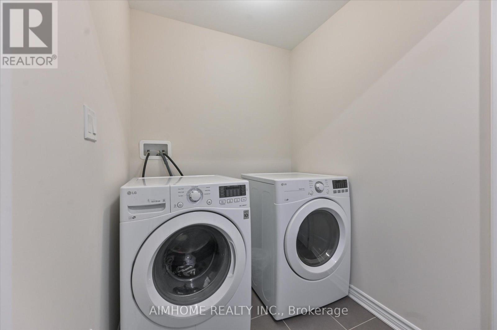 52 Vedette Way, Vaughan, Ontario  L4H 4K2 - Photo 32 - N12933562