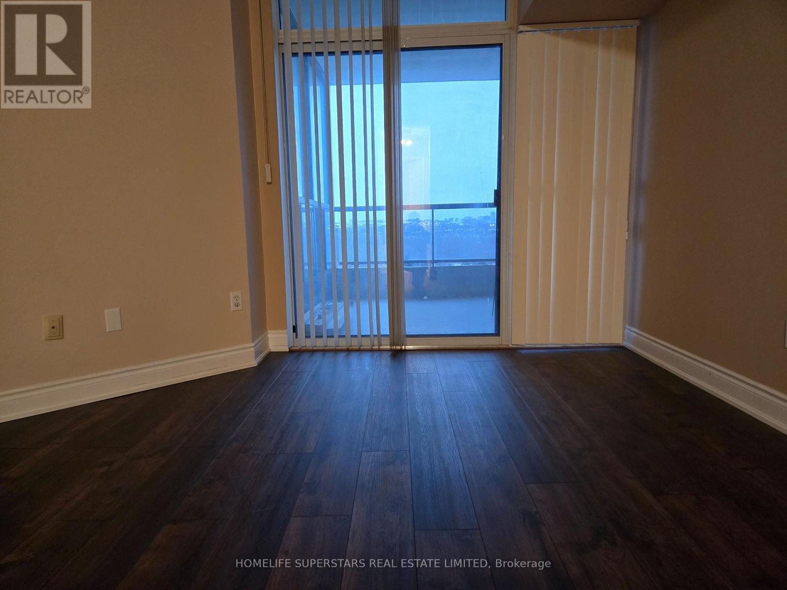 607 - 3 Rowntree Road, Toronto, Ontario  M9V 5G8 - Photo 9 - W12742056