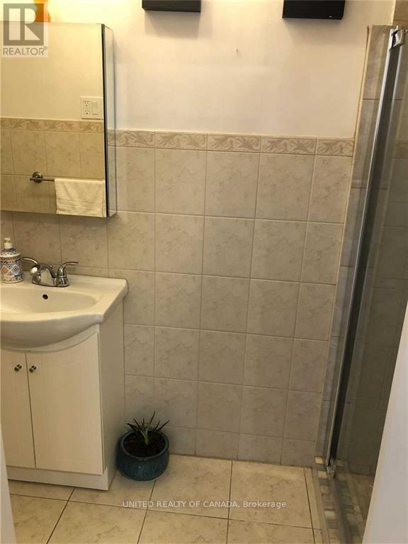 3c - 77 Lakeshore Road W, Oakville, Ontario  L6K 1C9 - Photo 13 - W12933190