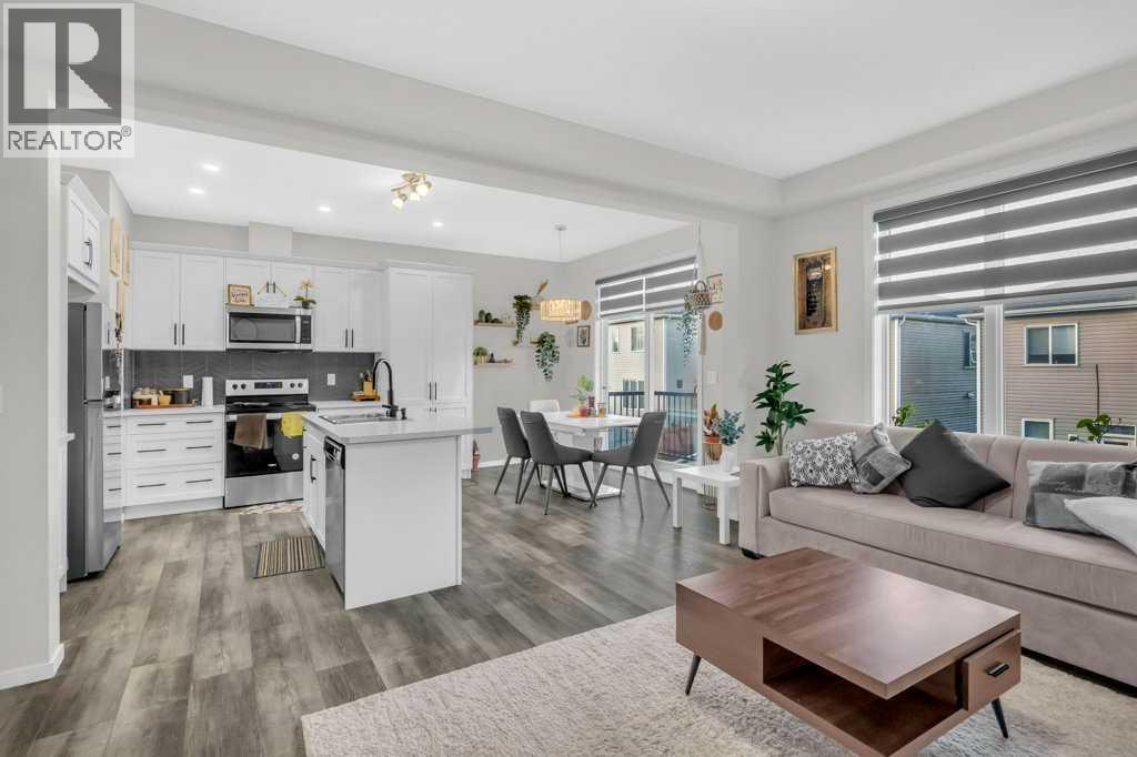 749 Windrow Manor SW, Airdrie, Alberta  T4B 5H6 - Photo 9 - A2262410