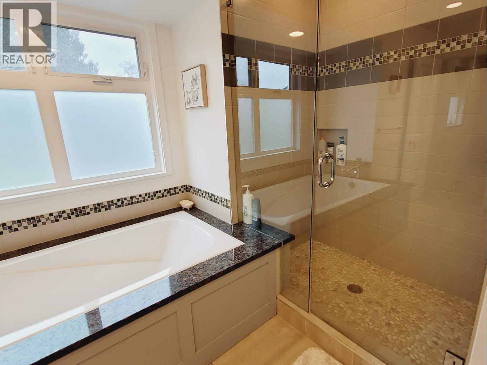 971 51a Street, Delta, British Columbia  V4M 2X9 - Photo 19 - R3091347