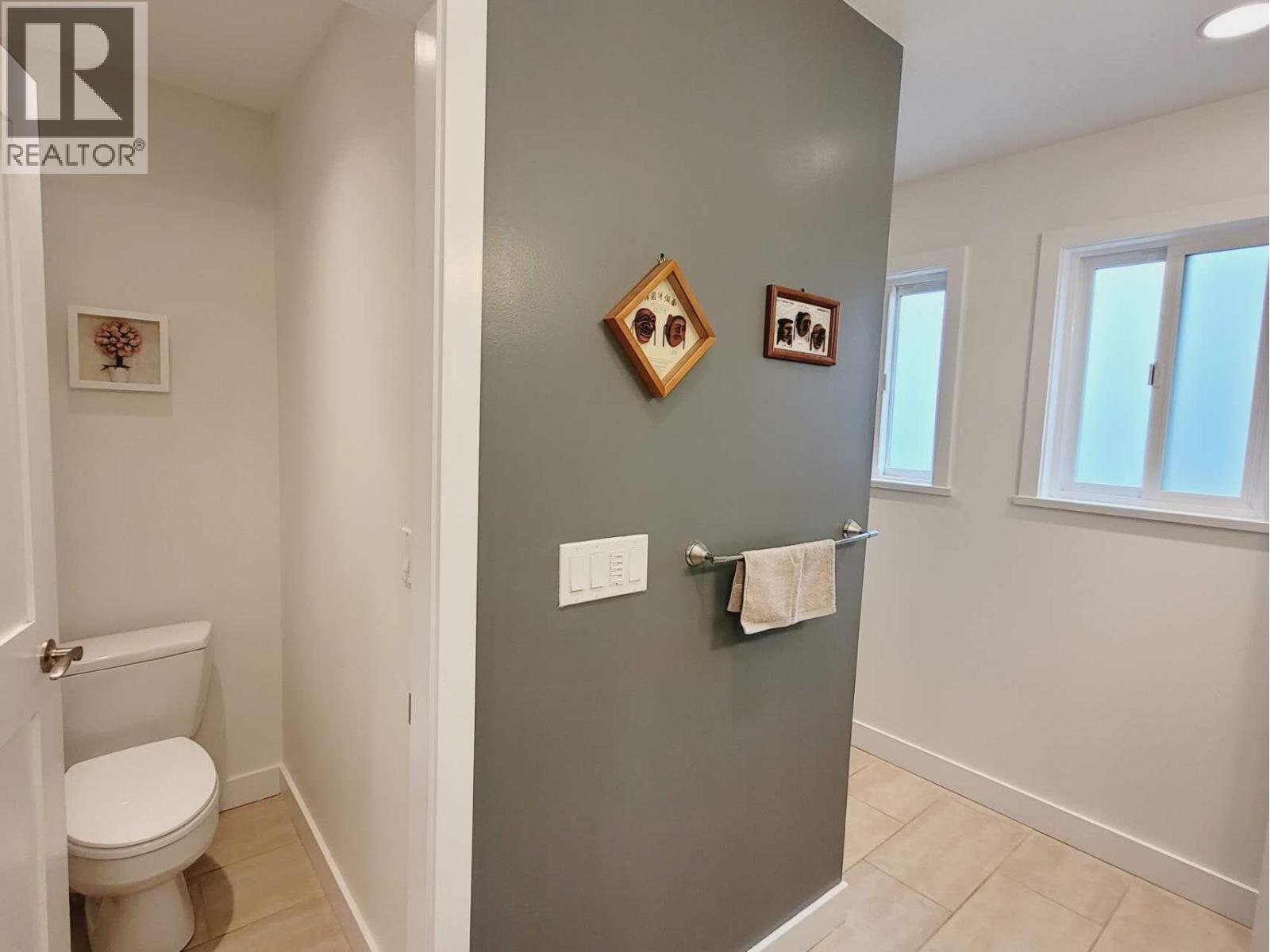 971 51a Street, Delta, British Columbia  V4M 2X9 - Photo 25 - R3091347