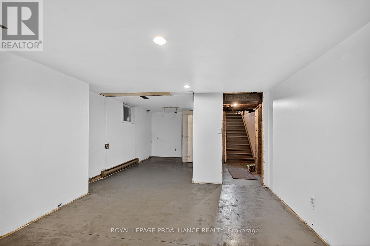 34 Sarah Street, Augusta, Ontario  K0E 1P0 - Photo 21 - X12933592