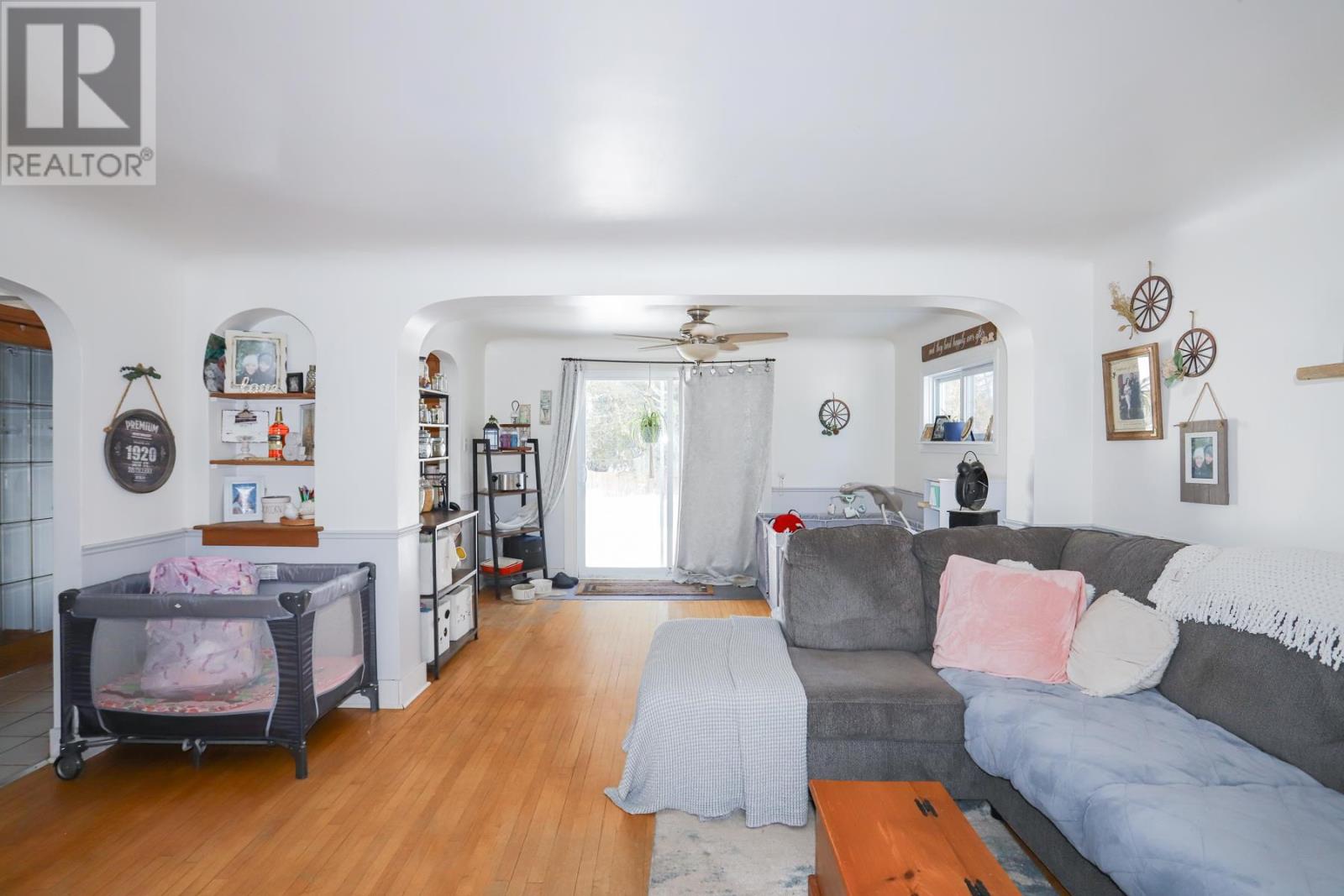 38 Riverview Ave, Sault Ste. Marie, Ontario  P6A 3X9 - Photo 25 - SM260532