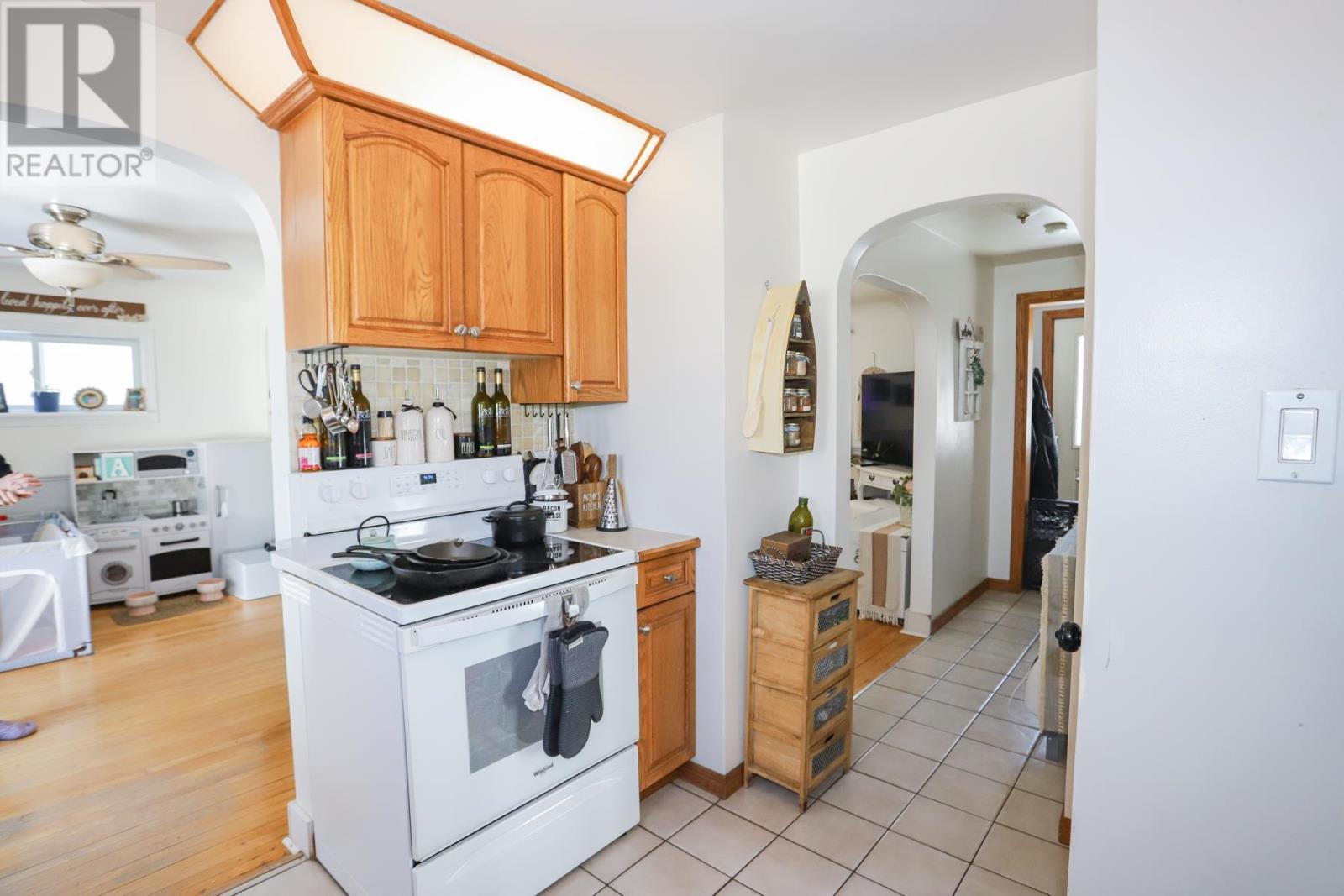 38 Riverview Ave, Sault Ste. Marie, Ontario  P6A 3X9 - Photo 14 - SM260532