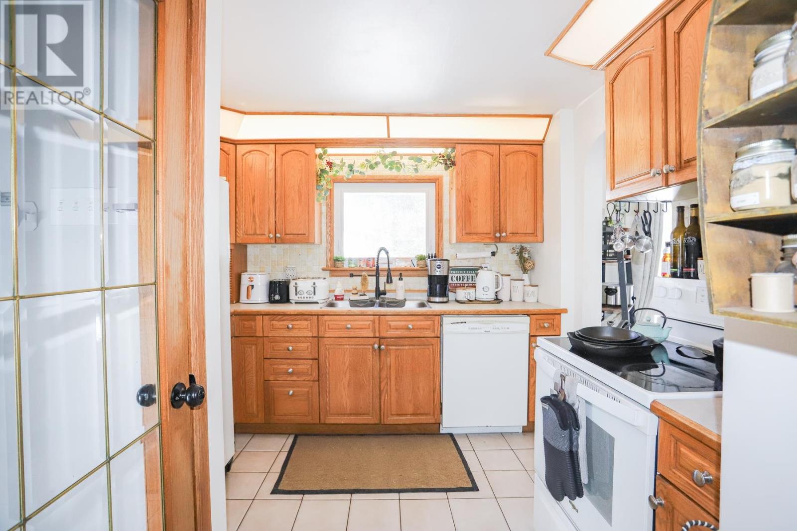 38 Riverview Ave, Sault Ste. Marie, Ontario  P6A 3X9 - Photo 19 - SM260532