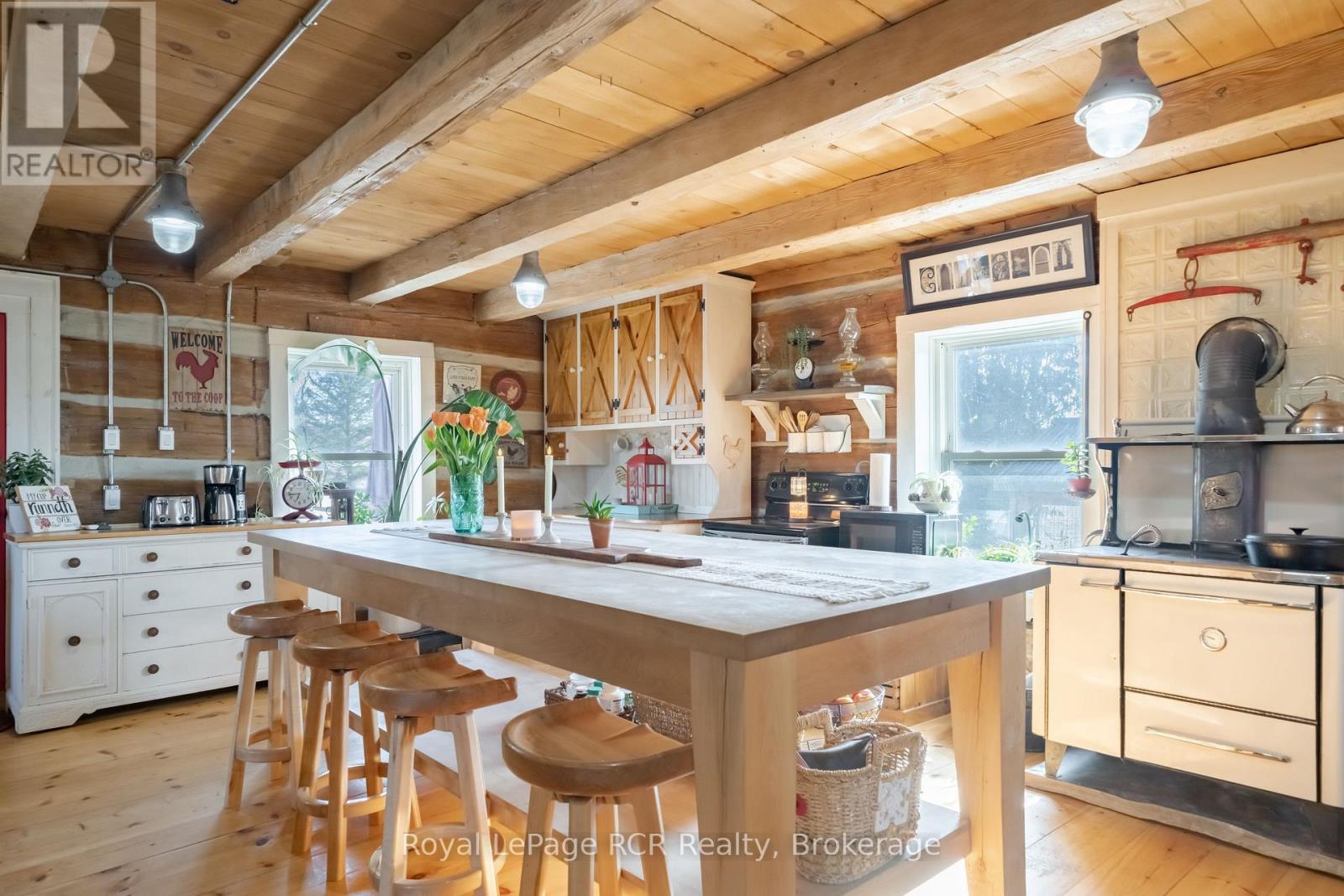 135458 8 Concession, Chatsworth, Ontario  N0H 1K0 - Photo 15 - X12933594