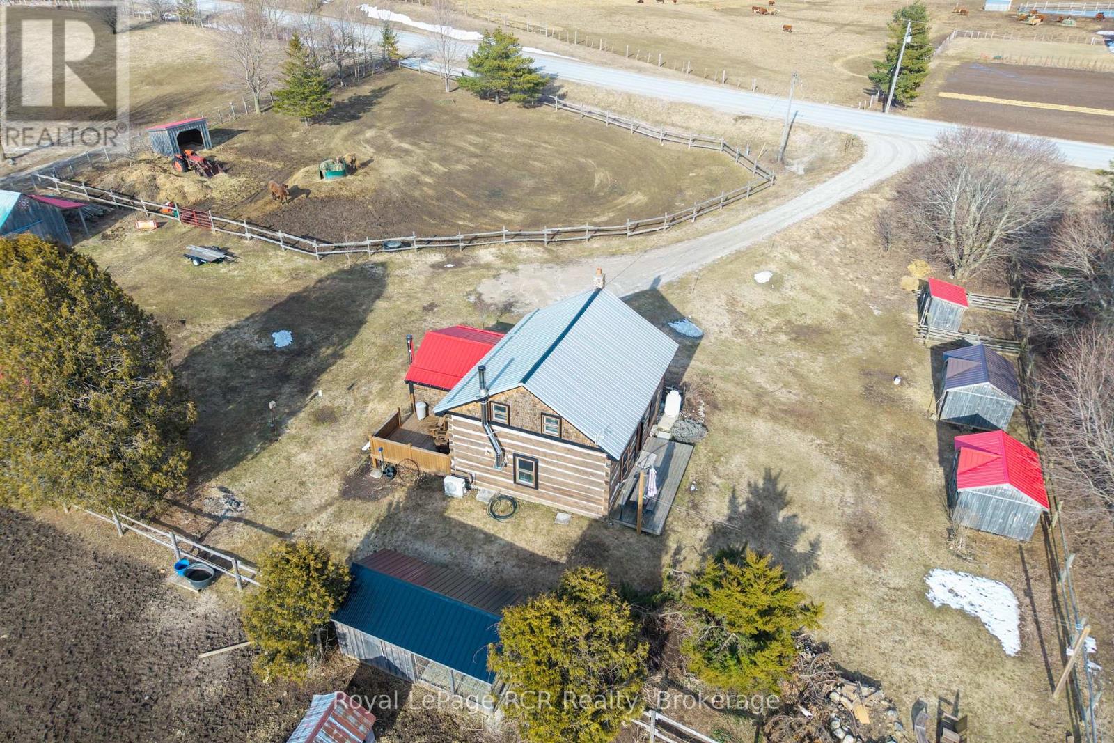 135458 8 Concession, Chatsworth, Ontario  N0H 1K0 - Photo 46 - X12933594