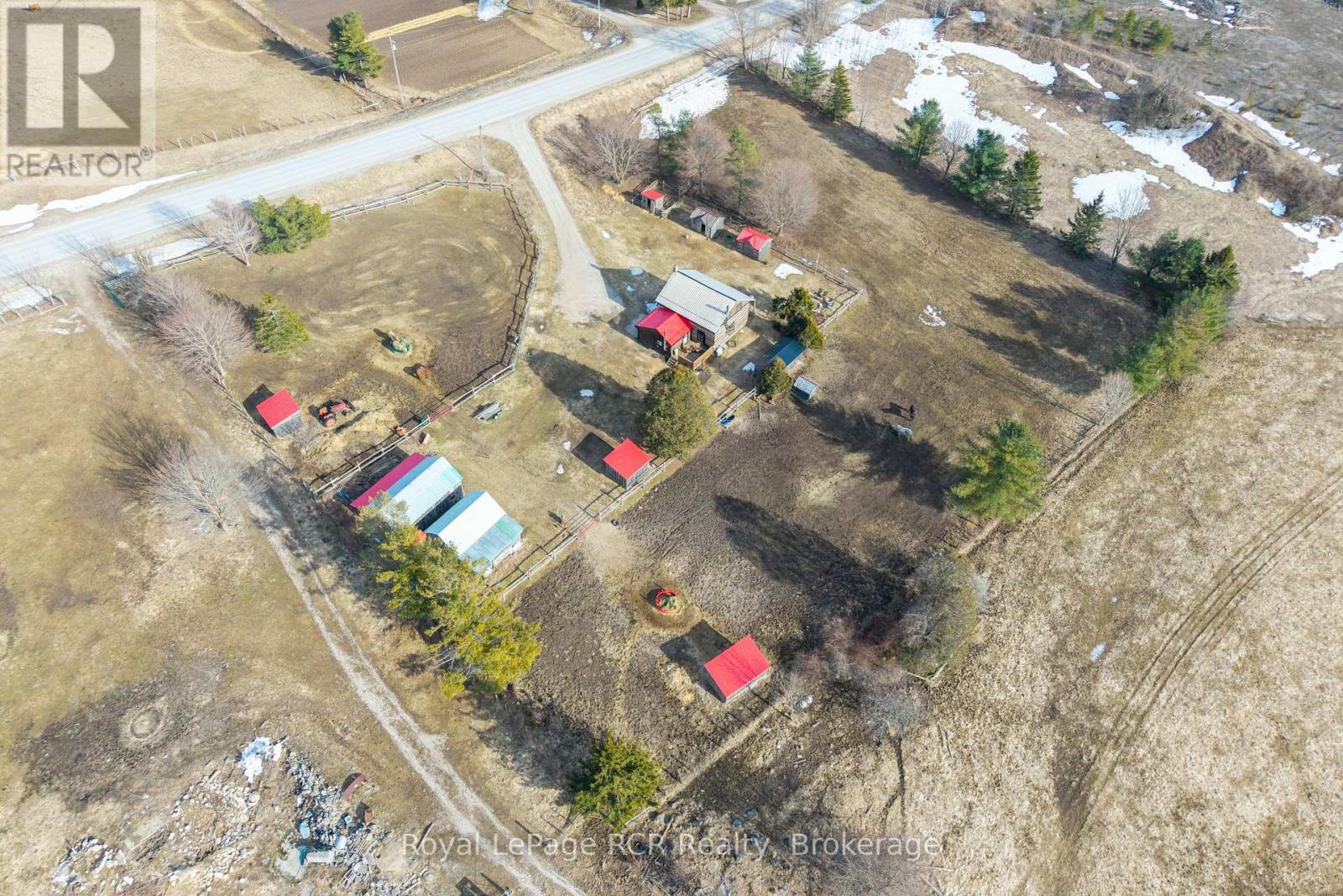 135458 8 Concession, Chatsworth, Ontario  N0H 1K0 - Photo 5 - X12933594