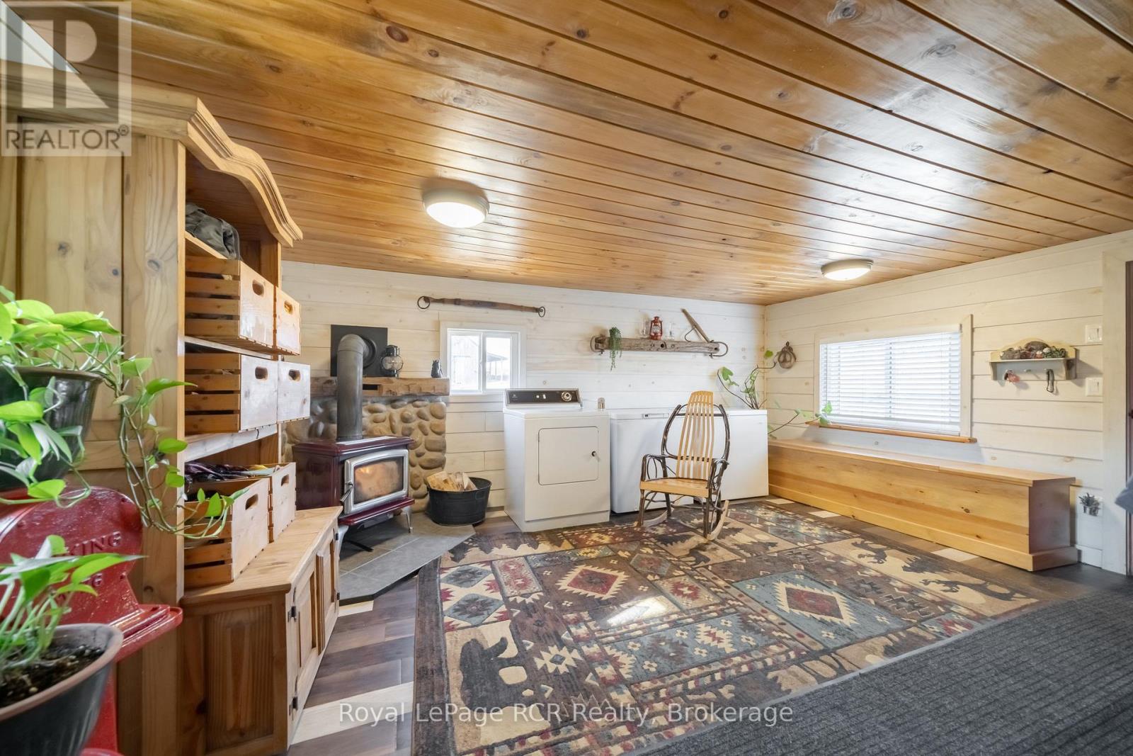 135458 8 Concession, Chatsworth, Ontario  N0H 1K0 - Photo 6 - X12933594