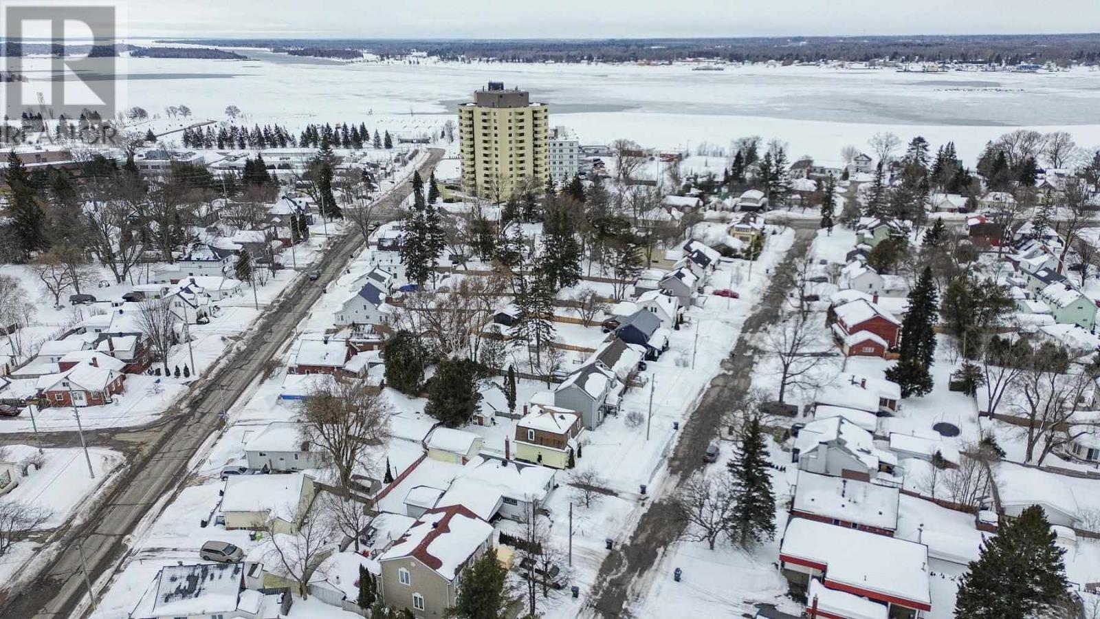 38 Riverview Ave, Sault Ste. Marie, Ontario  P6A 3X9 - Photo 44 - SM260532