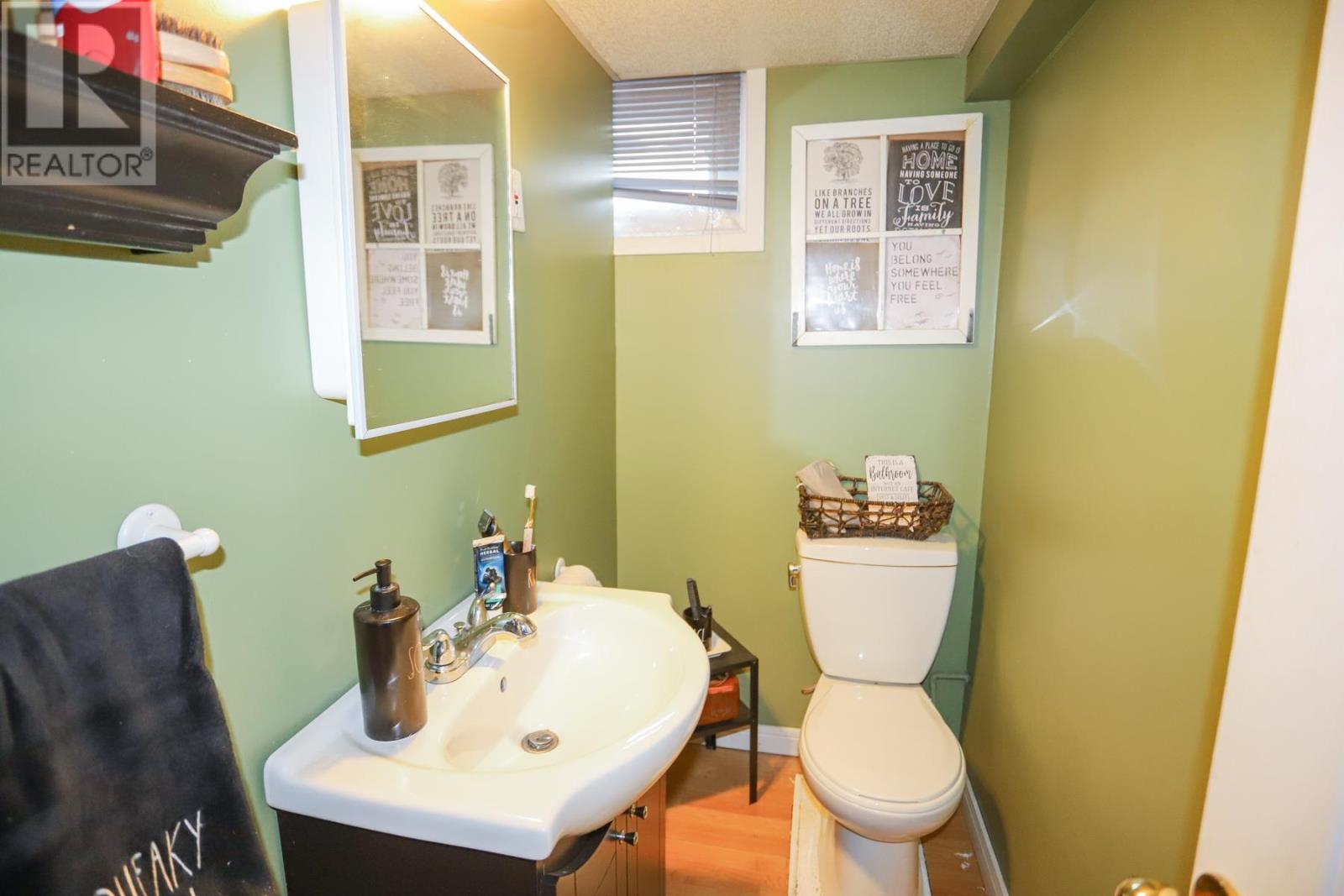 38 Riverview Ave, Sault Ste. Marie, Ontario  P6A 3X9 - Photo 7 - SM260532