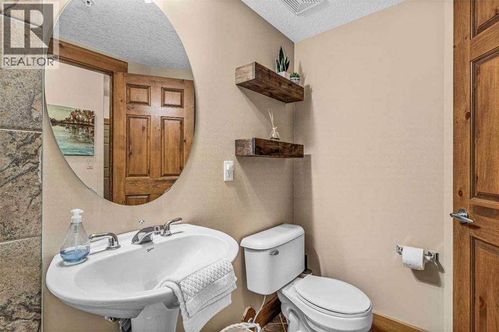 107, 155 Crossbow Place, Canmore, Alberta  T1W 3H6 - Photo 20 - A2291927