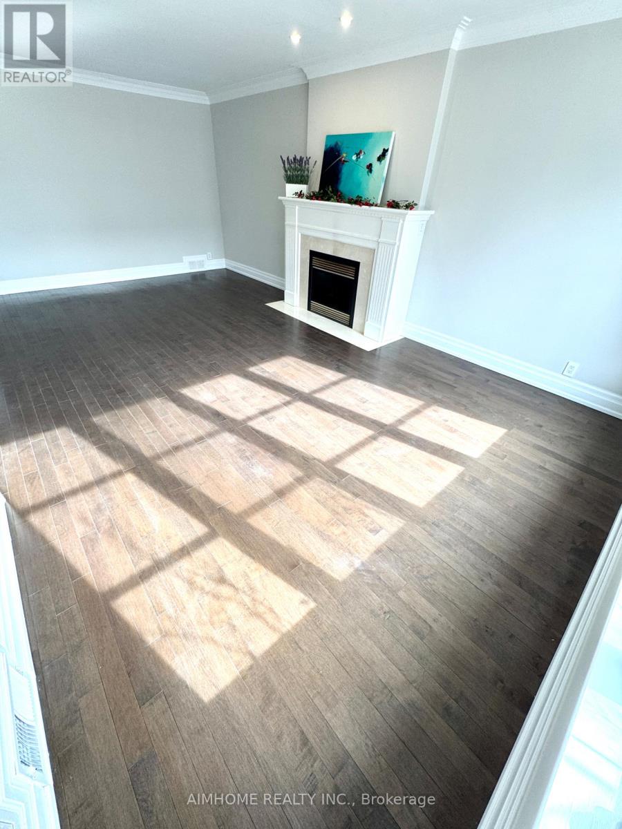 89 Dunloe Road, Toronto, Ontario  M5P 2T7 - Photo 21 - C12933588