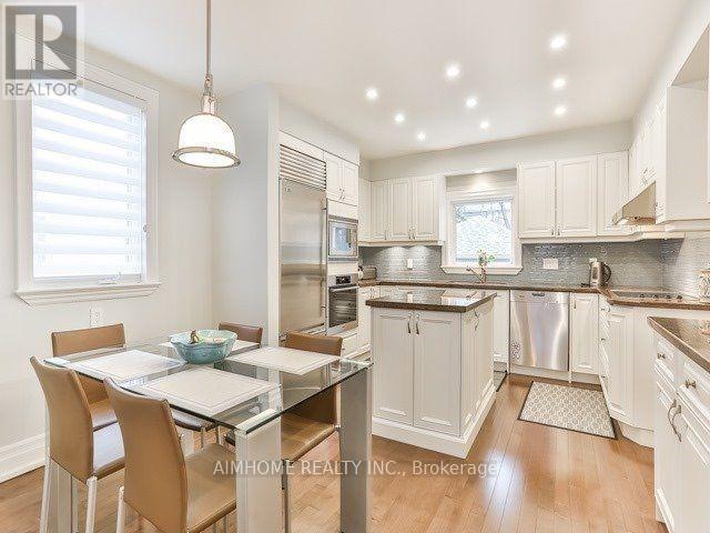 89 Dunloe Road, Toronto, Ontario  M5P 2T7 - Photo 8 - C12933588