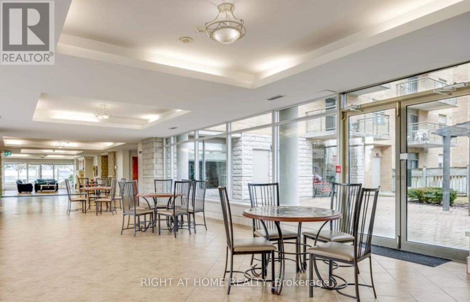 501 - 2506 Rutherford Road, Vaughan, Ontario  L4K 5N4 - Photo 33 - N12933570