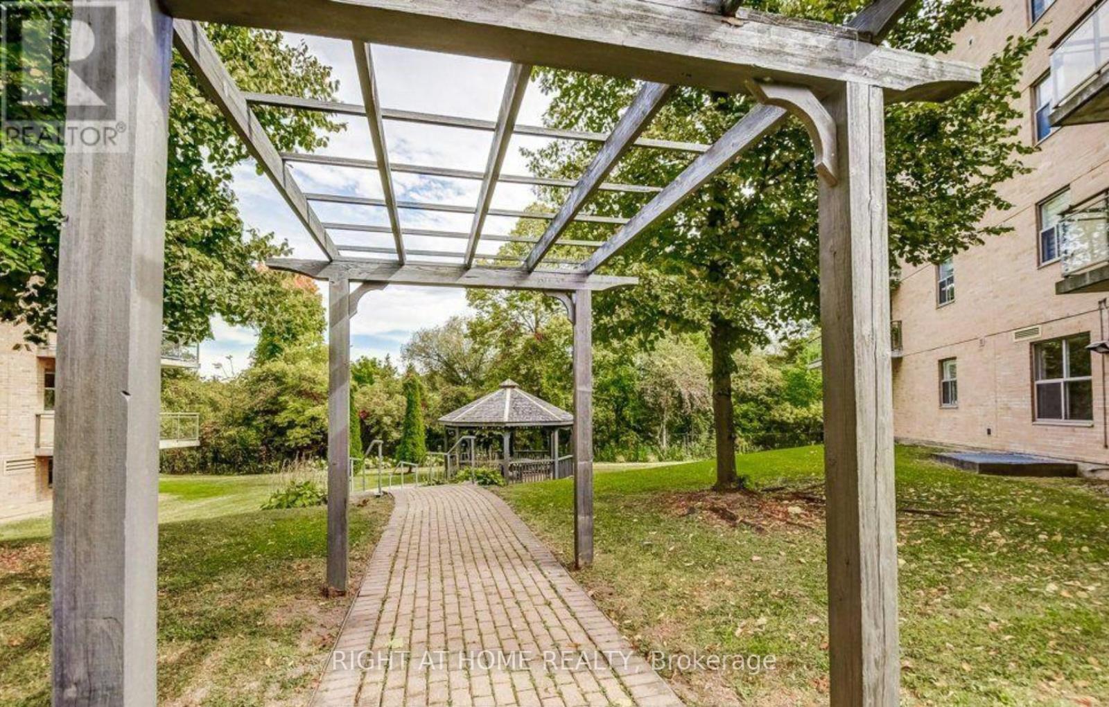 501 - 2506 Rutherford Road, Vaughan, Ontario  L4K 5N4 - Photo 49 - N12933570