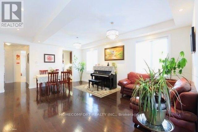 129 SHADOW FALLS DRIVE, Richmond Hill, Ontario