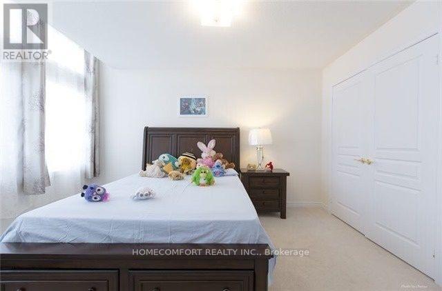 129 Shadow Falls Drive, Richmond Hill, Ontario  L4E 4K2 - Photo 13 - N12933578