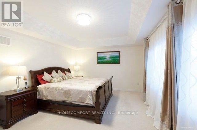 129 Shadow Falls Drive, Richmond Hill, Ontario  L4E 4K2 - Photo 9 - N12933578