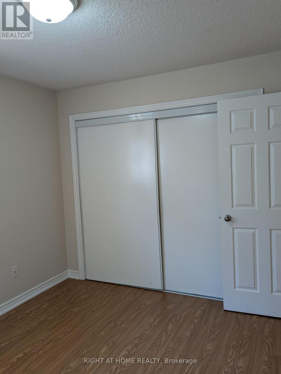 3102 Cabano Crescent, Mississauga, Ontario  L5M 0C4 - Photo 14 - W12933576