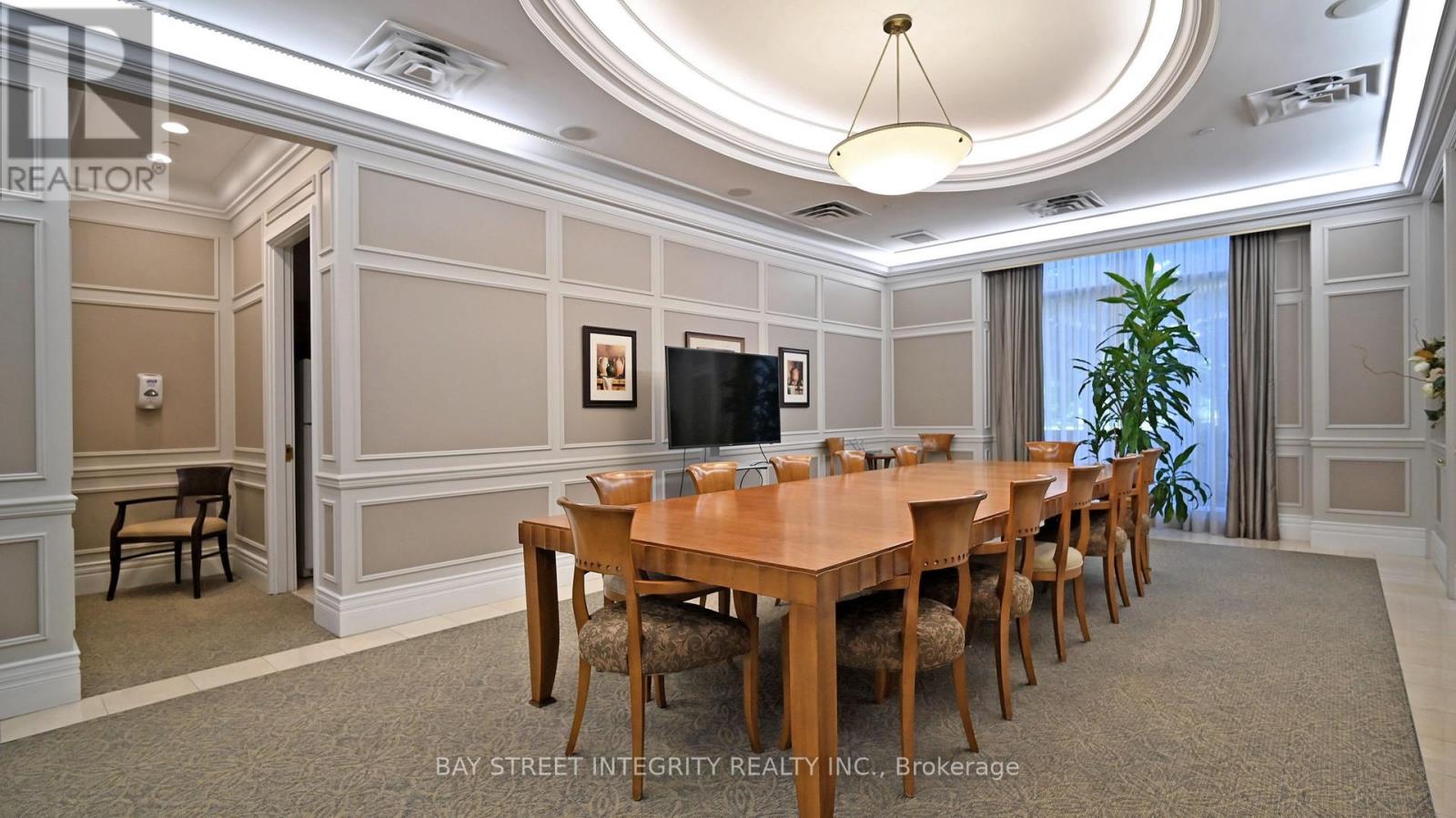 820 - 25 Kingsbridge Garden Circle, Mississauga, Ontario  L5R 4B1 - Photo 40 - W12933596