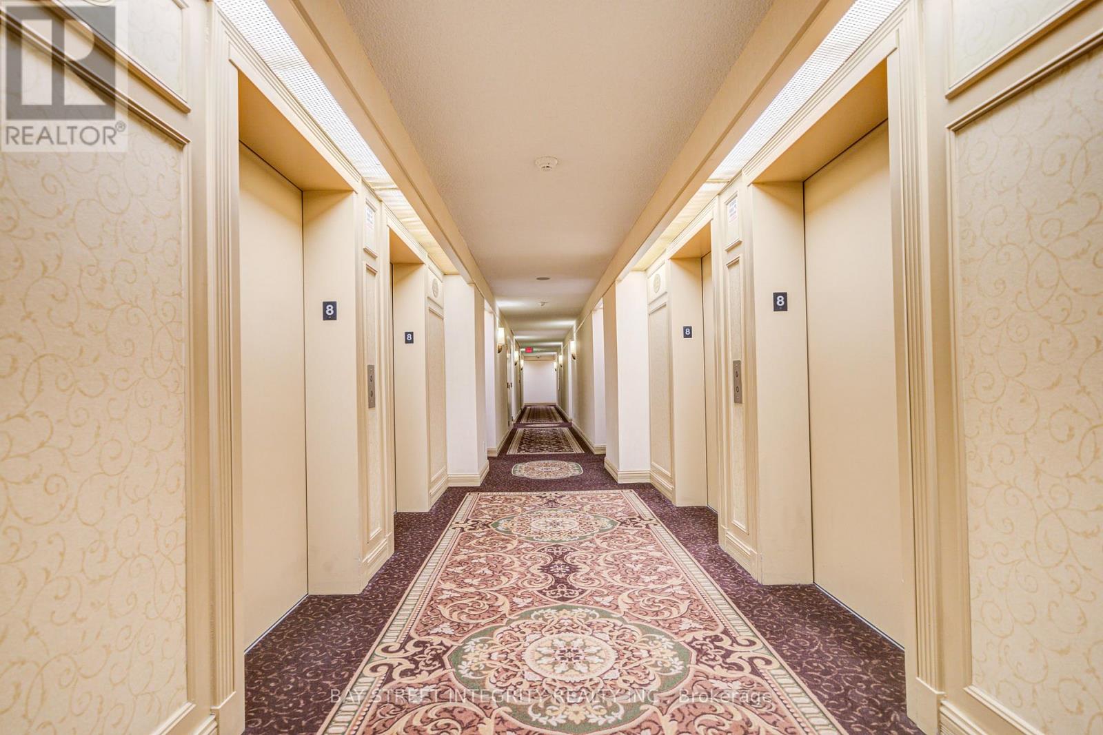 820 - 25 Kingsbridge Garden Circle, Mississauga, Ontario  L5R 4B1 - Photo 7 - W12933596