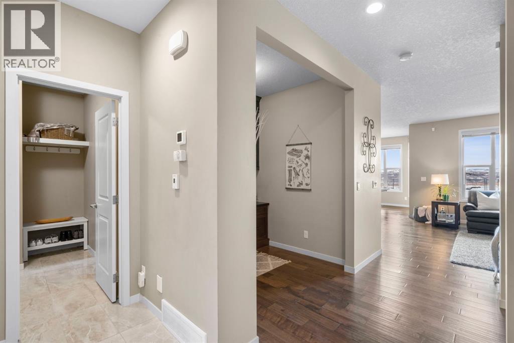 55 Cranarch Terrace Se, Calgary, Alberta  T3M 1Z1 - Photo 5 - A2292604