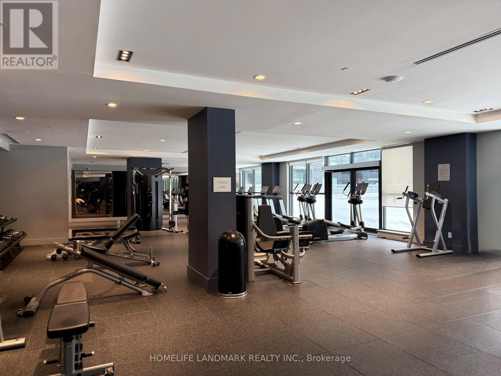 2210 Rm - 4130 Parkside Village Drive, Mississauga, Ontario  L5B 3M8 - Photo 16 - W12922056