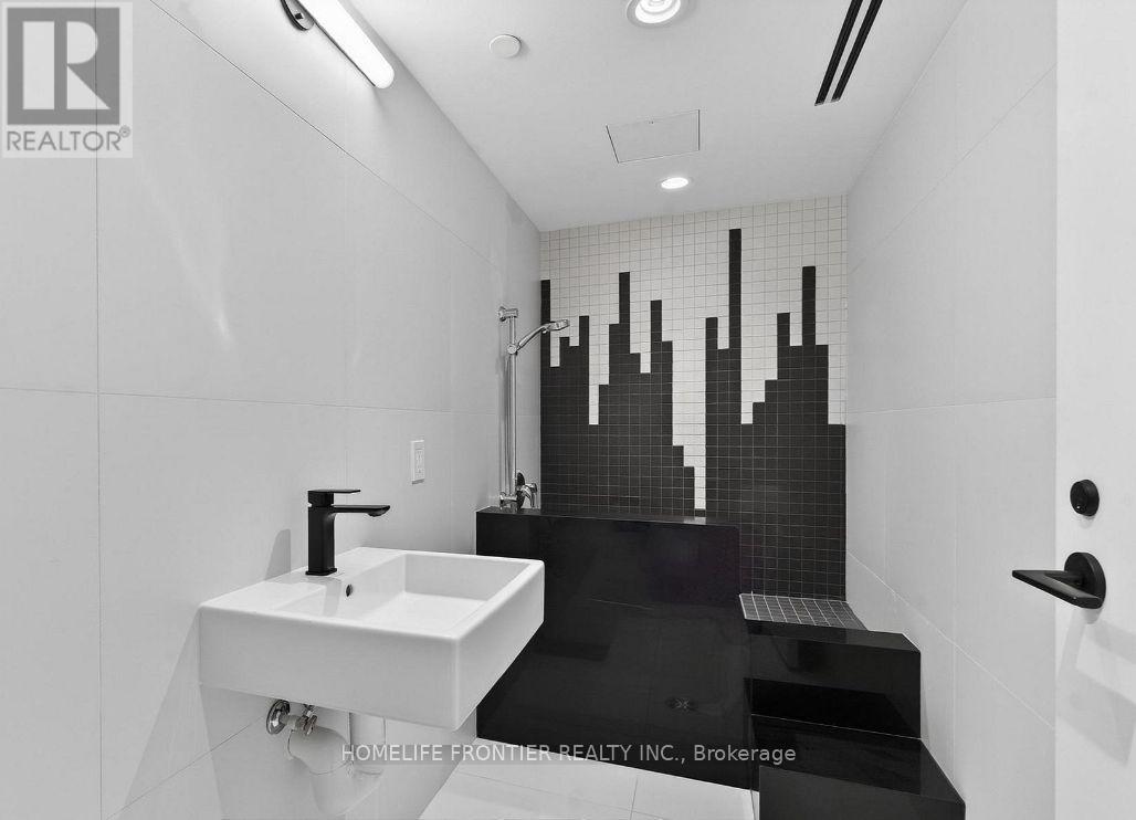 Ph04 - 115 Denison Avenue E, Toronto, Ontario  M5T 2N1 - Photo 35 - C12932602