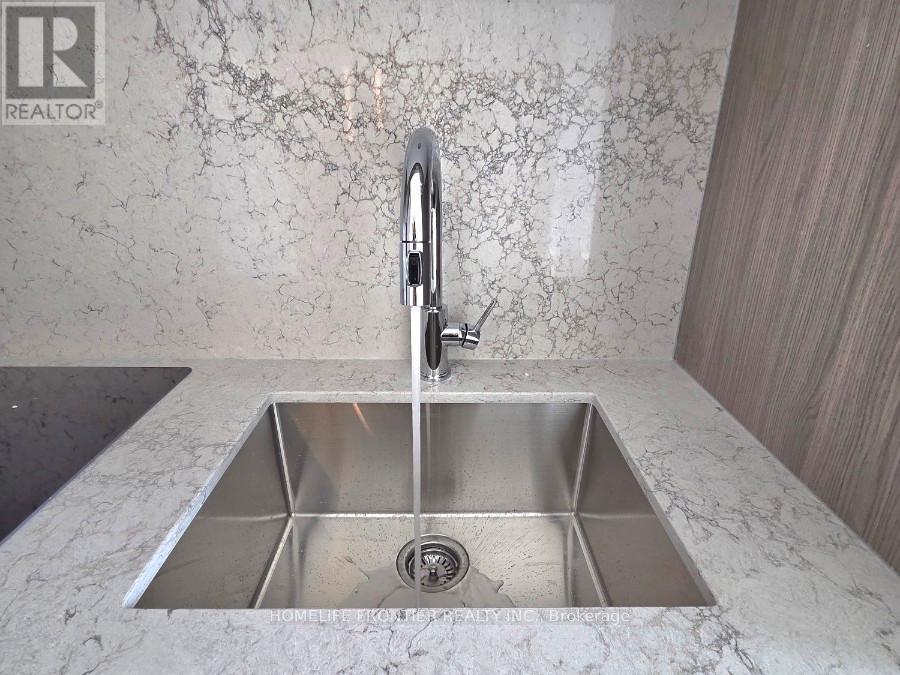 Ph04 - 115 Denison Avenue E, Toronto, Ontario  M5T 2N1 - Photo 5 - C12932602