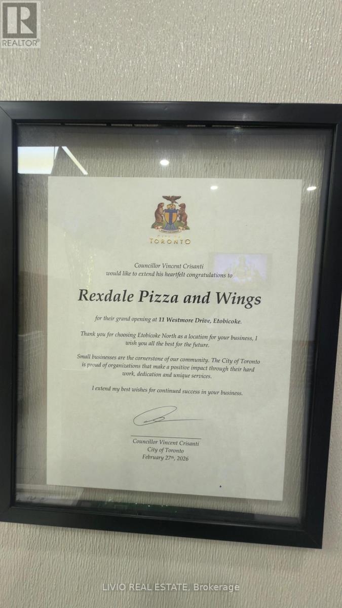 6 - 11 Westmore Drive, Toronto, Ontario  M9V 3Y6 - Photo 8 - W12912700