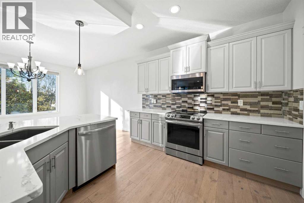 116 Allwright Close, Red Deer, Alberta  T4R 2P2 - Photo 4 - A2293962