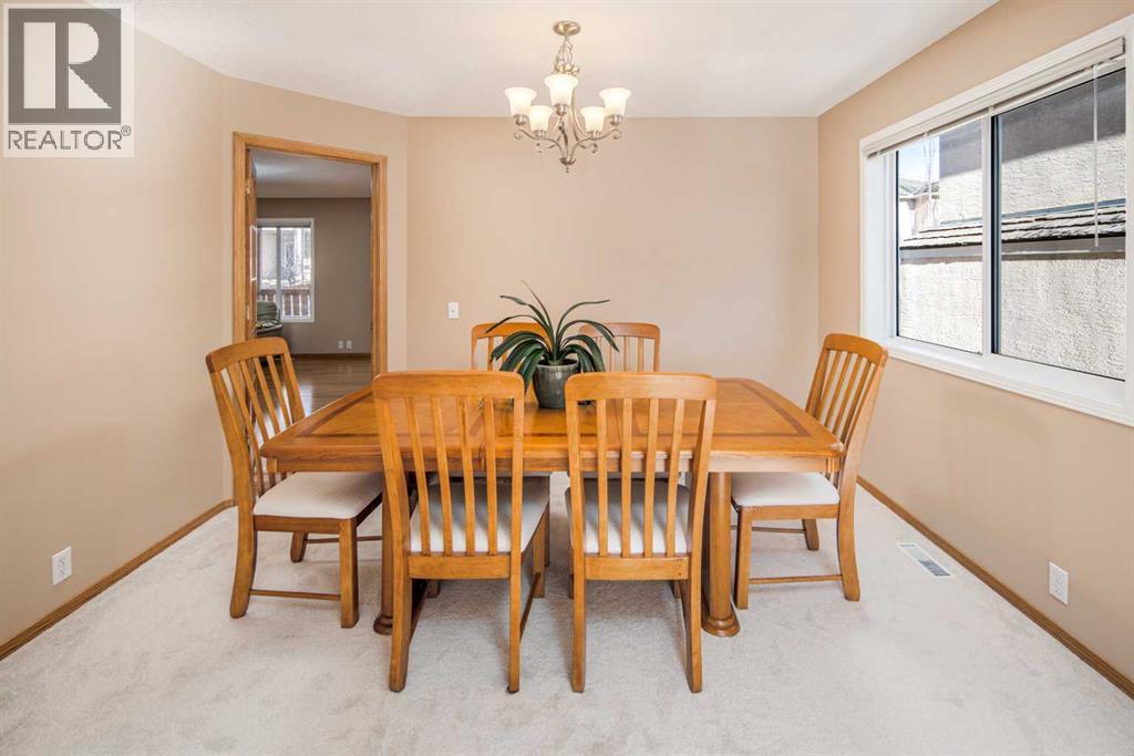 110 Hampstead Rise Nw, Calgary, Alberta  T3A 6B5 - Photo 10 - A2293244